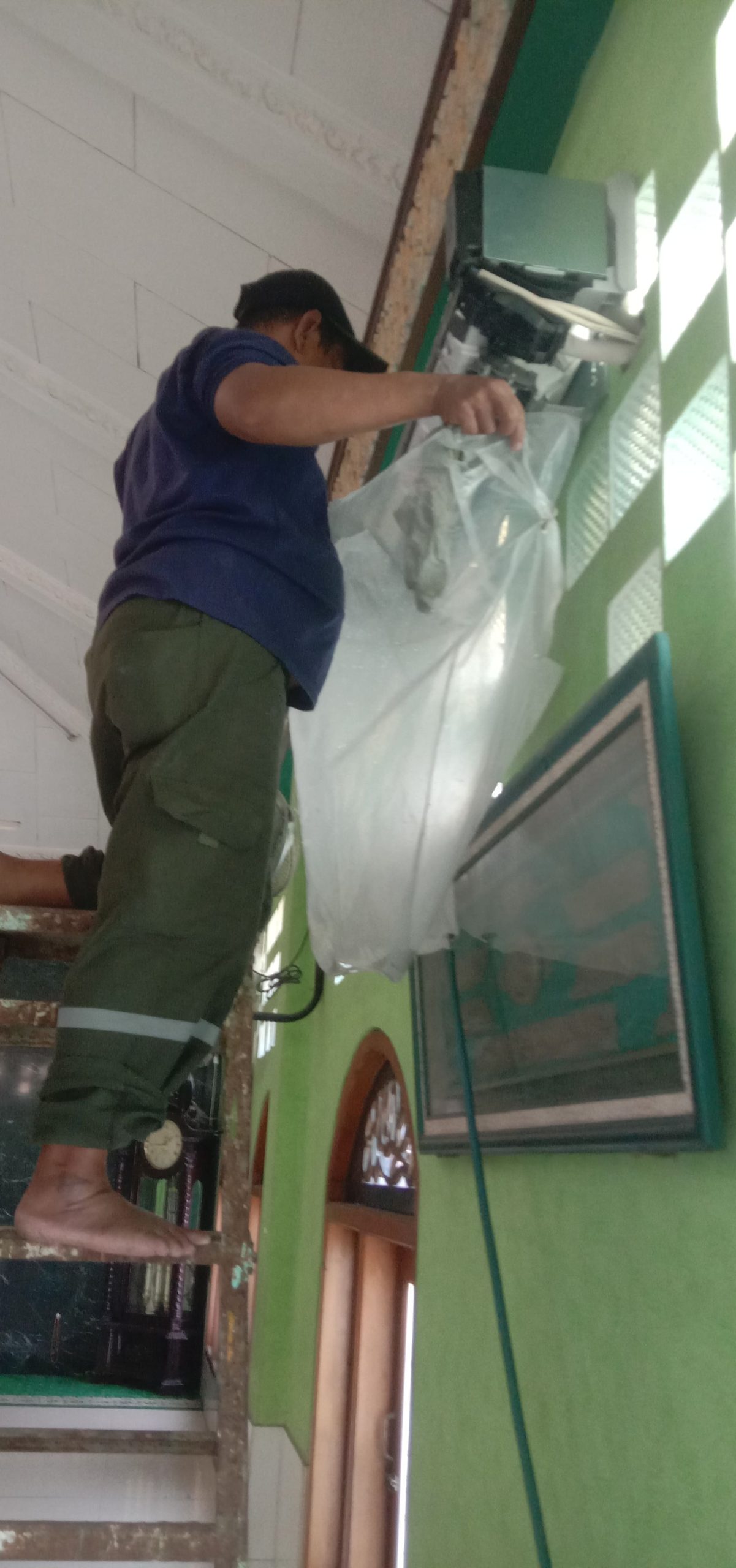 cuci ac, harga service ac, pasang ac, dikin service center, service electrolux surabaya, tukang ac, tukang service ac, ac daikin low watt, jasa cuci ac, service ac panasonic, biaya service ac, perbaikan ac, jasa bongkar pasang ac, service ac murah, tarif service ac, harga pasang ac, harga ac portable murah, service ac daikin, ongkos pasang ac, pasang ac rumah pasang ac murah daikin surabaya service ac rumah service ac panggilan harga bongkar pasang ac harga ac di surabaya ac lg 1 pk harga isi freon ac ac 2 pk panasonic harga ac daikin low watt bongkar pasang ac cara servis ac service center ac panasonic surabaya ac window murah jasa ac service ac di malang alat cuci ac murah diskotik surabaya isi freon ac harga servis ac harga alat cuci ac